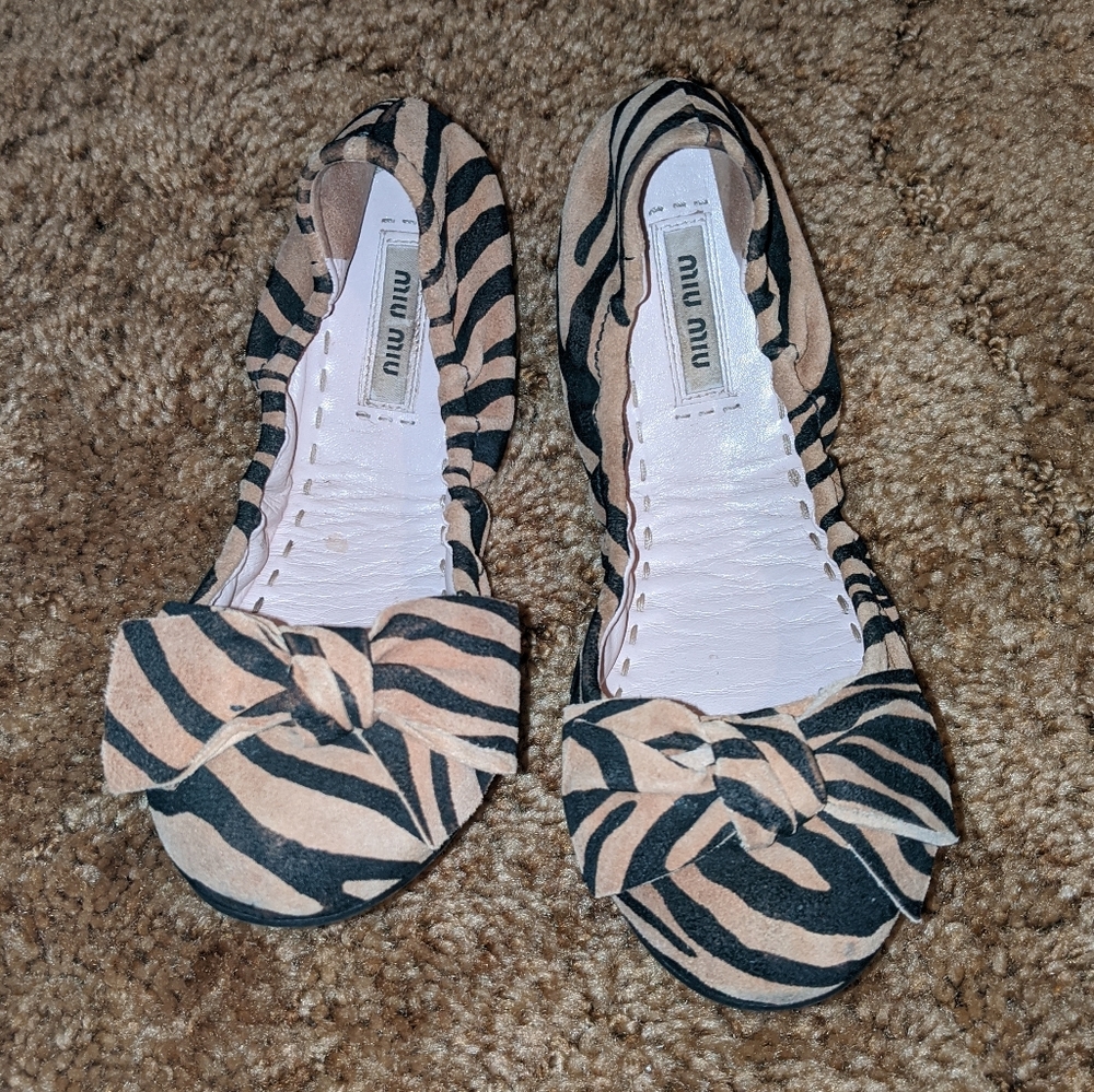 Miu Miu brand ballerinas sz 6